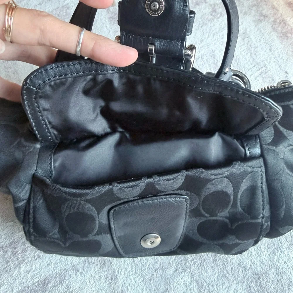 Small Coach Black Satchel with Signature Design - Picture 5 of 6